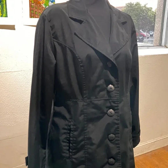 Black trench - Picture 6 of 13